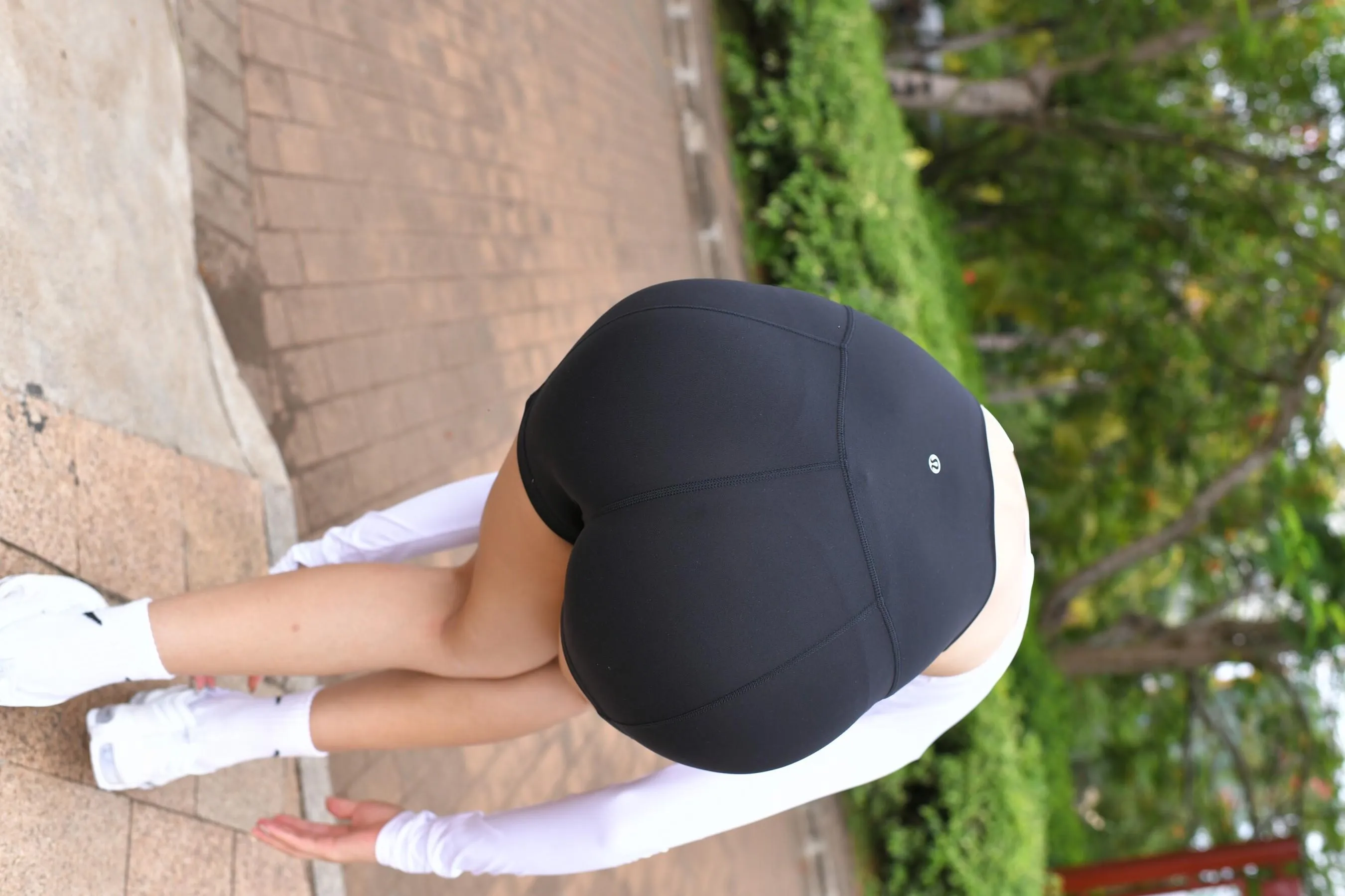 [魔镜街拍] NO.121 紧身运动装的美女外拍 [231P]插图4